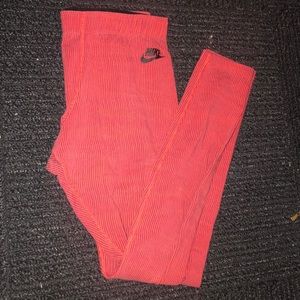 Women’s Nike Medium red leggings